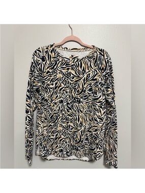 Lilly Pulitzer Zebra Print Blouse in Black and Tan. This top is EUC. Perfect!